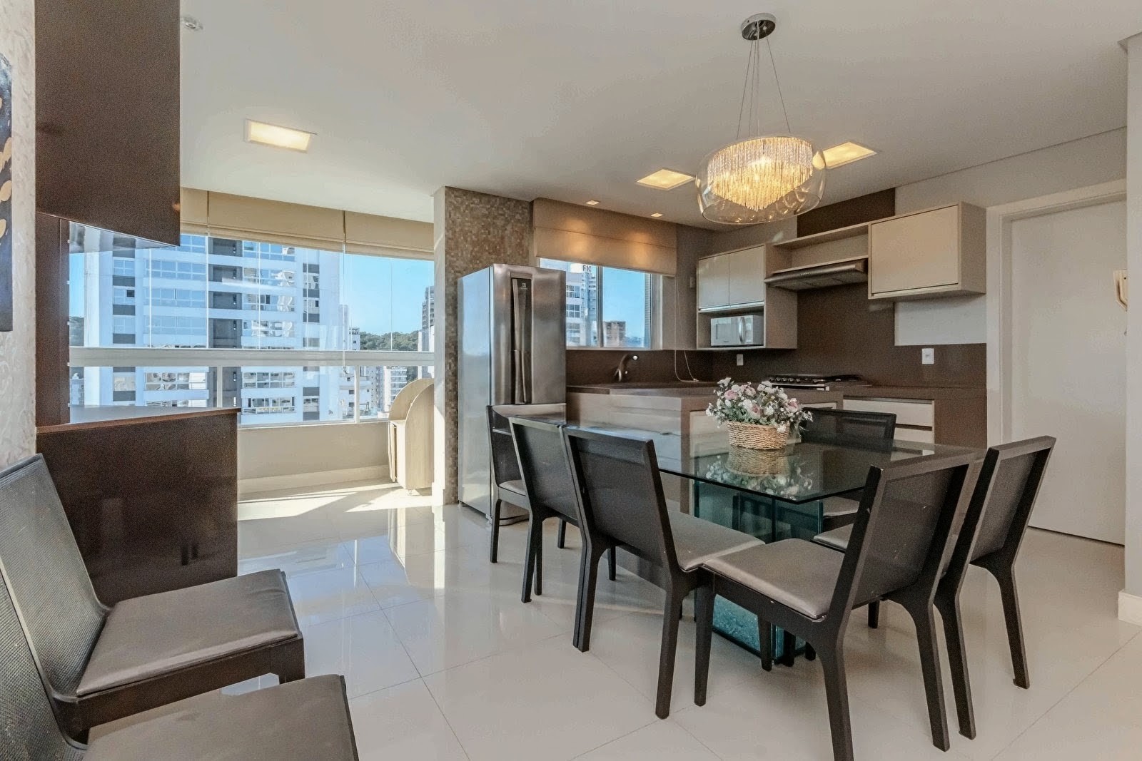 APARTAMENTO COBERTURA BALNEÁRIO CAMBORIÚ — foto 2